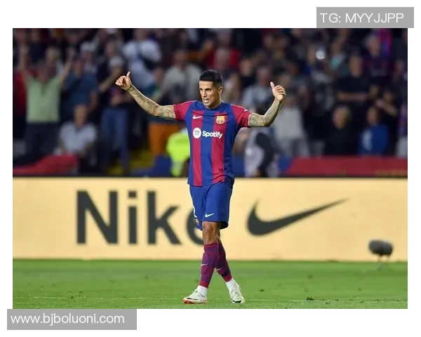 坎塞洛在足球场上的华丽转身与未来发展潜力分析